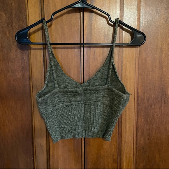 Green knit cropped sweater top - Picture 2 of 4